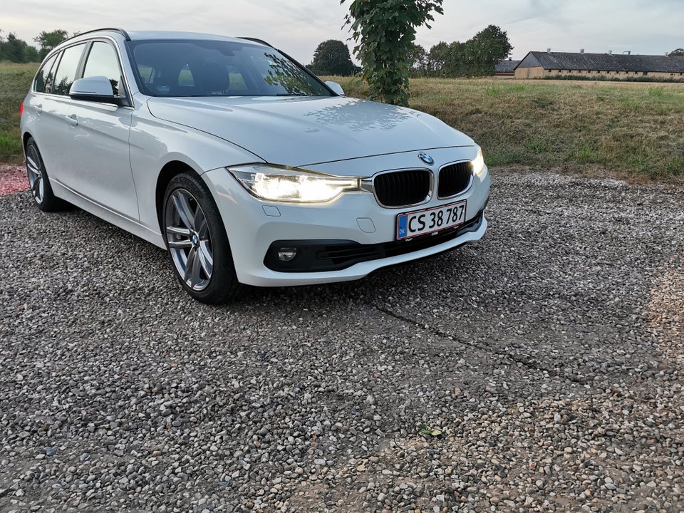 BMW 330d 3,0 Touring aut. 5d