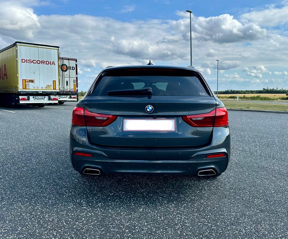BMW 520d 2,0 Touring M-Sport aut. 5d