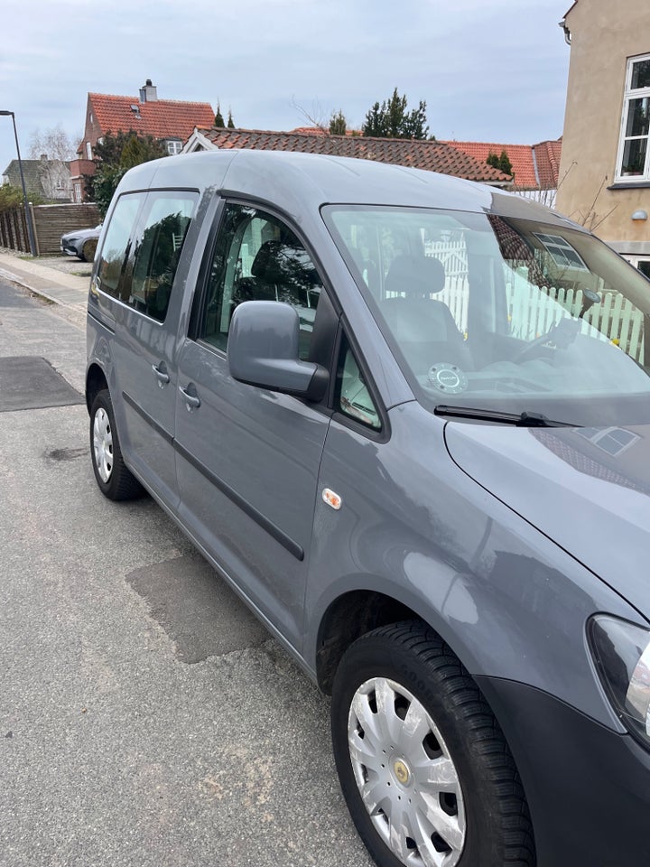 VW Caddy 1,2 TSi 85 Trendline 5d