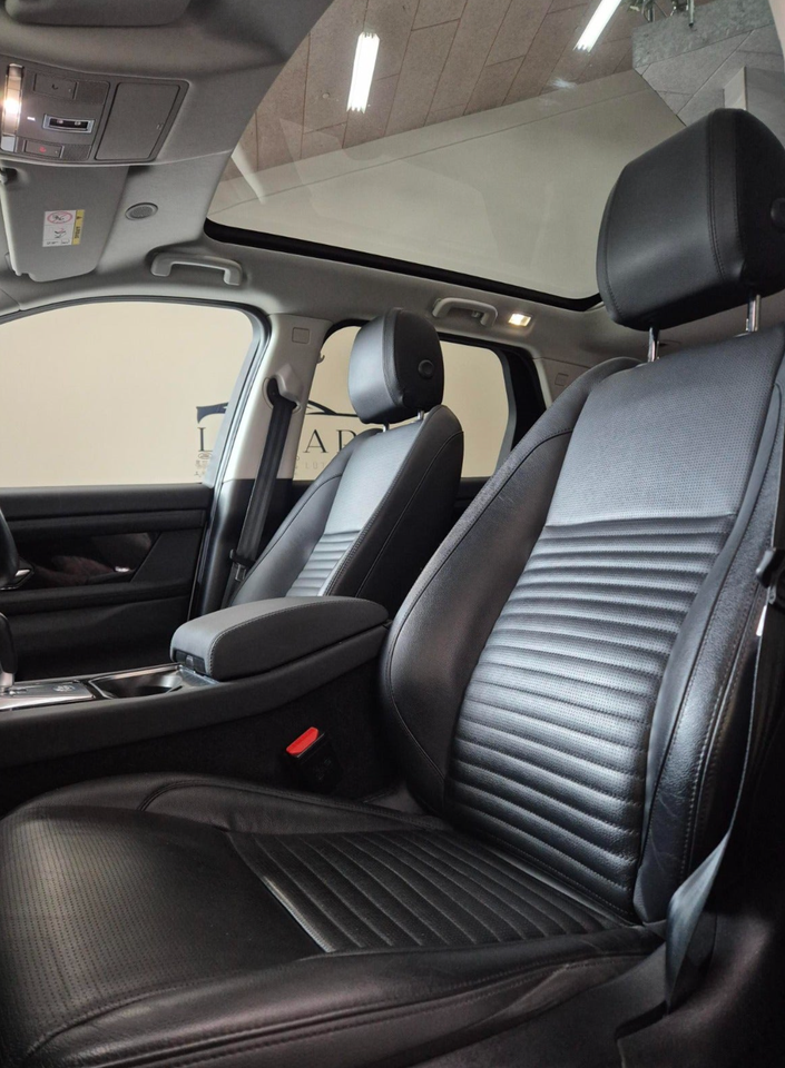 Land Rover Discovery Sport 1,5 P300e HSE aut. 5d