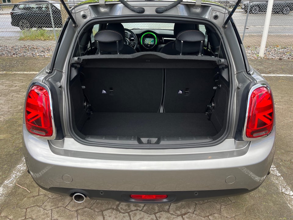 MINI Cooper 1,5 Essential aut. 3d