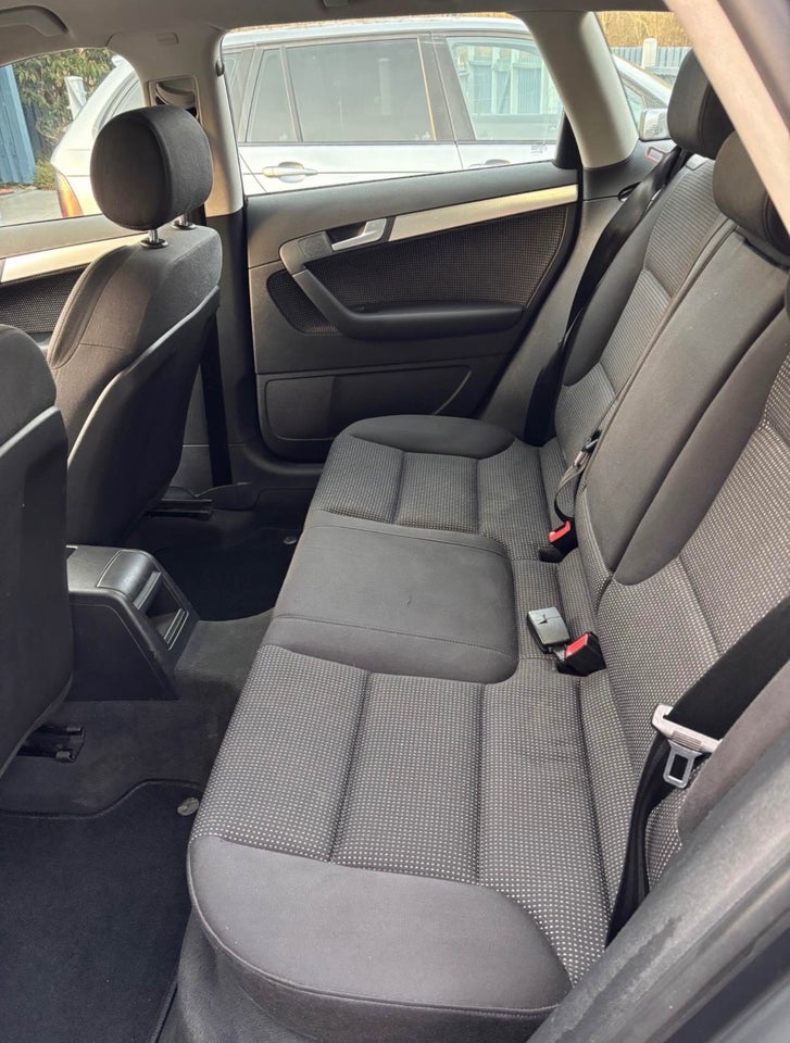 Audi A3 2,0 FSi Attraction Sportback 5d