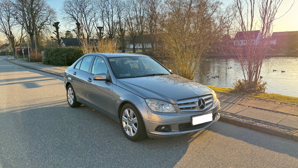 Mercedes C180 1,8 CGi aut. BE 4d