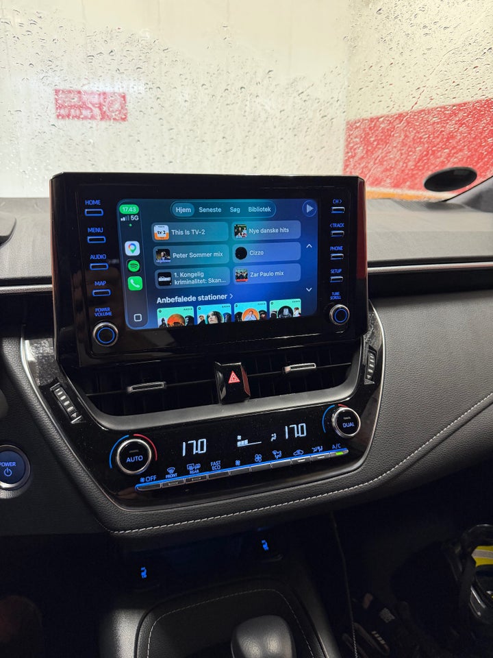 Toyota Corolla 1,8 Hybrid H3 Premium Touring Sports MDS 5d