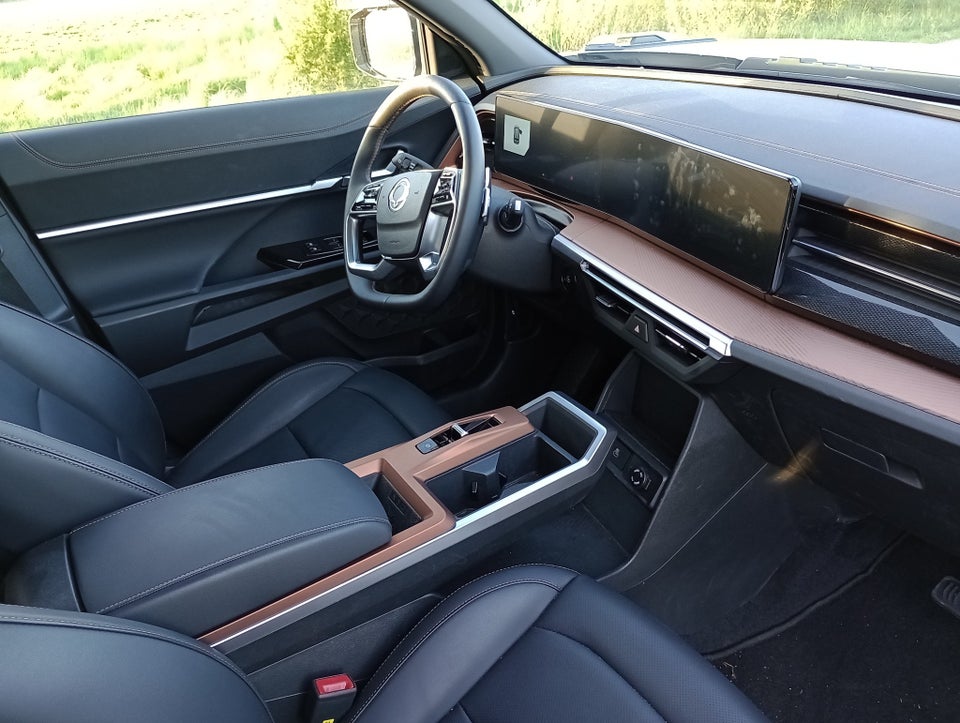 KGM Torres EVX Exclusive 5d