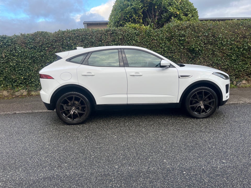 Jaguar E-Pace 2,0 D150 S Drivers Edition 5d