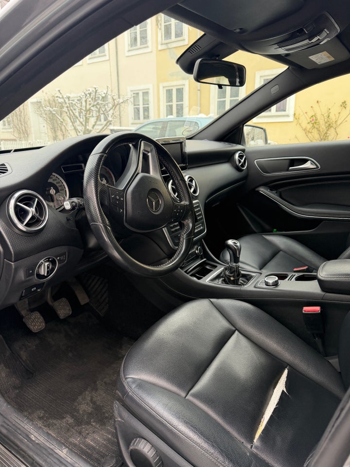 Mercedes A180 1,5 CDi Urban 5d