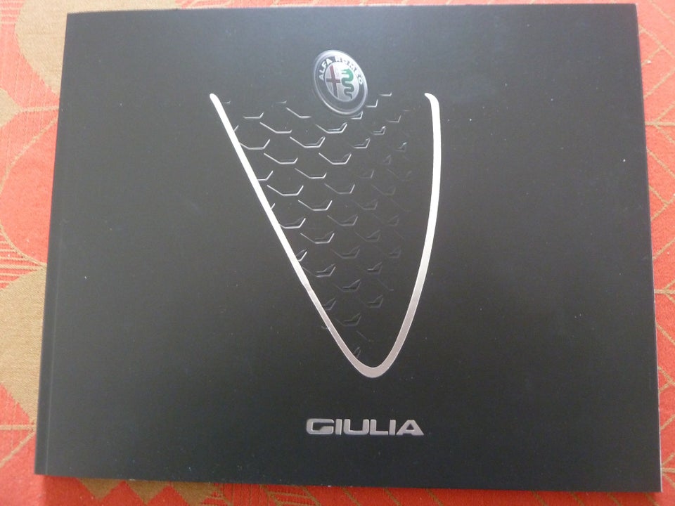 Alfa Romeo Giulia 2,0 T 200 Super aut. 4d