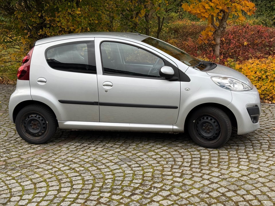 Peugeot 107 1,0 Active Air 5d