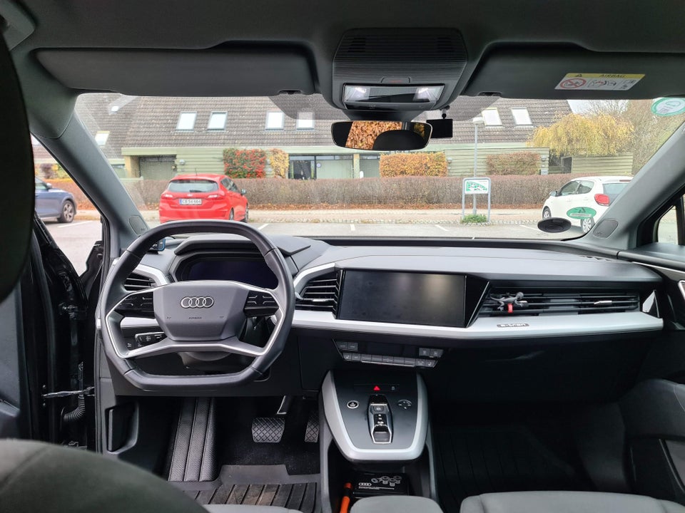 Audi Q4 e-tron 40 Advanced 5d