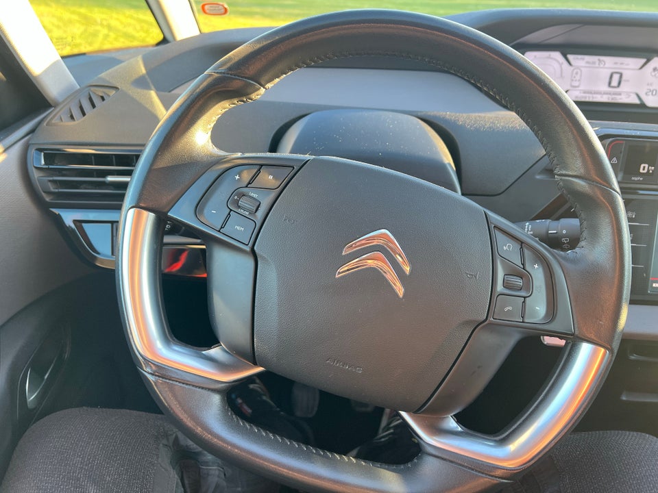 Citroën C4 SpaceTourer 1,6 BlueHDi 120 Iconic 5d