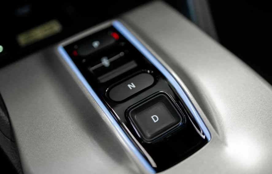 Honda e:Ny1 Advance 5d