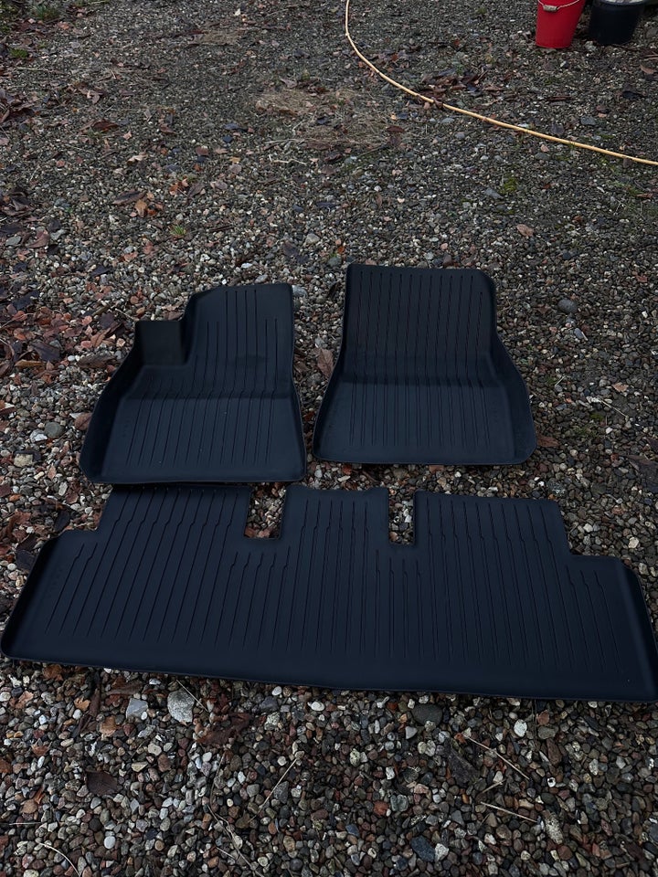 Tesla Model 3 Performance AWD 4d