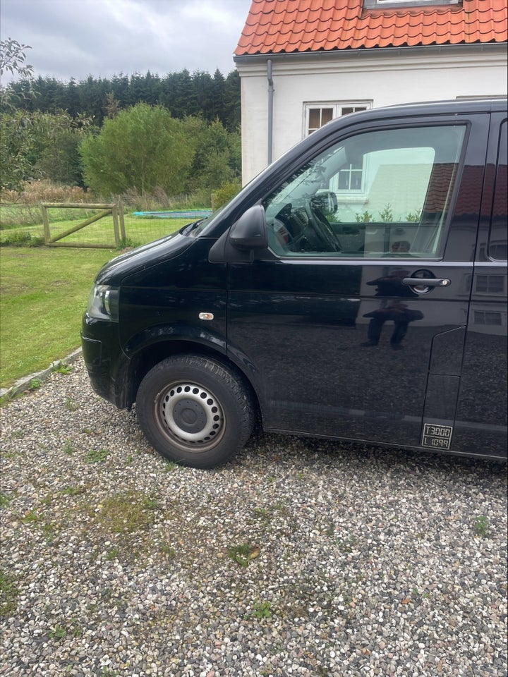 VW Transporter 2,0 TDi 140 Kassevogn DSG lang