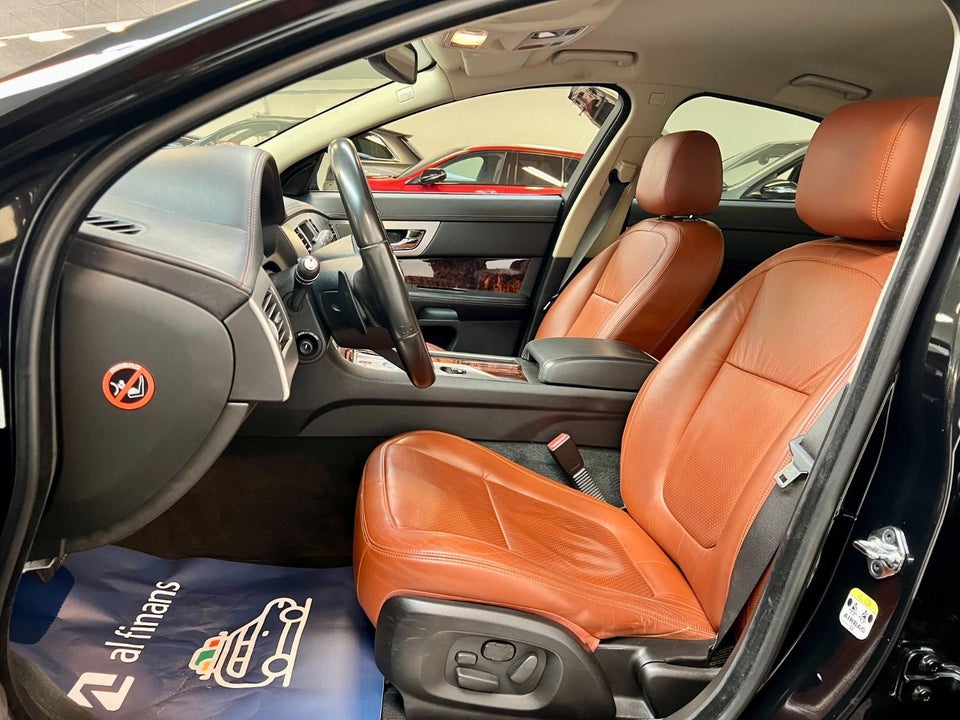Jaguar XF 4,2 S/C SV8 aut. 4d
