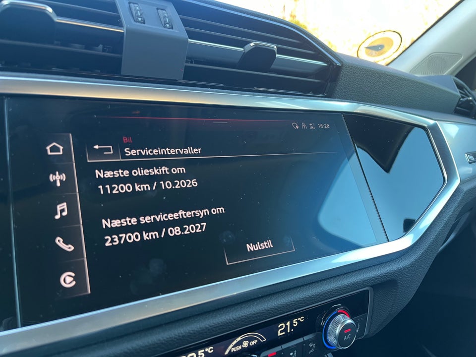 Audi Q3 45 TFSi e Attitude plus S-tr. 5d