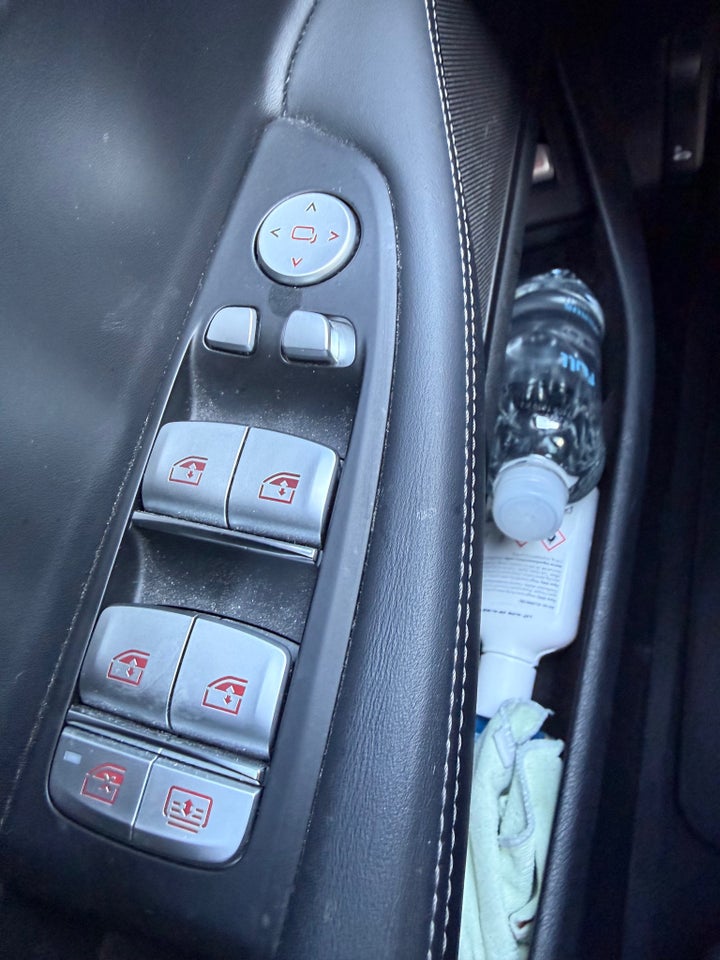 BMW 750i 4,4 xDrive aut. 4d