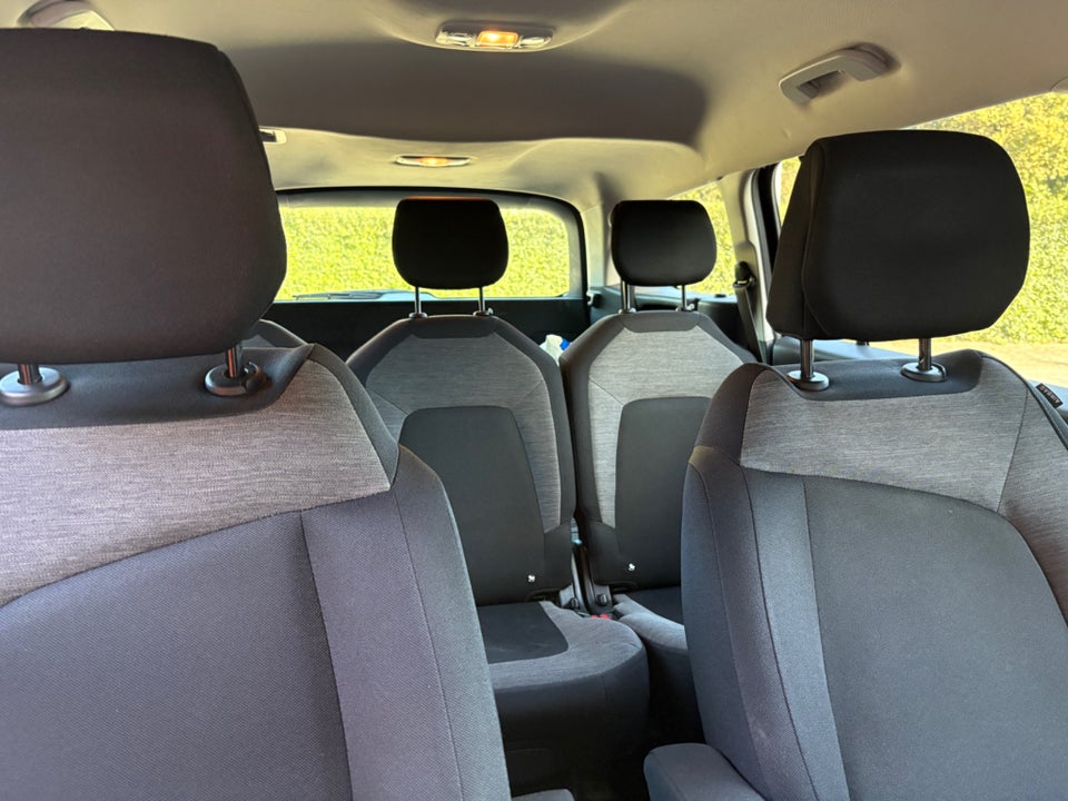 Citroën Grand C4 Picasso 1,2 PureTech 130 Iconic 7prs 5d