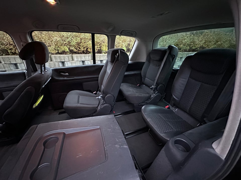 Renault Espace 2,0 dCi 130 Expression Comfort 5d