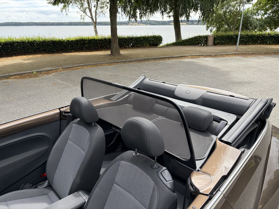VW The Beetle 1,2 TSi 105 Design Cabriolet BMT 2d