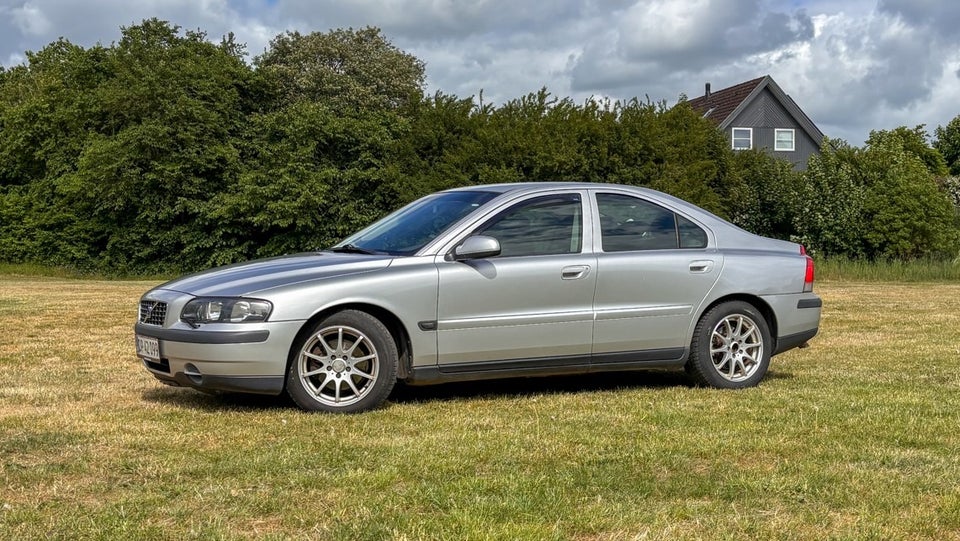 Volvo S60 2,4 D5 aut. 4d