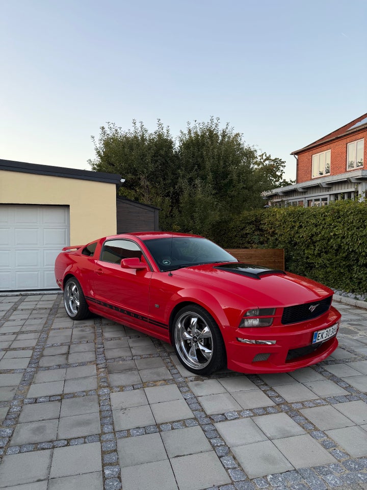 Ford Mustang 4,6 GT Coupé aut. 2d
