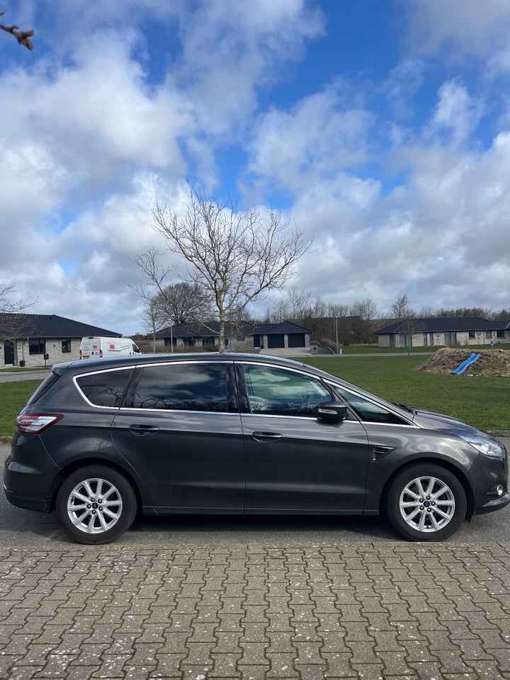 Ford S-MAX 2,0 EcoBlue Titanium aut. 7prs 5d
