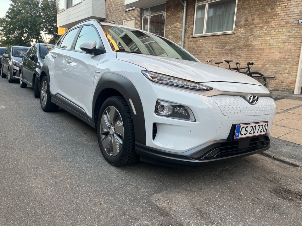 Hyundai Kona 64 EV Advanced Premium 5d