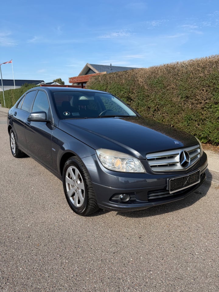 Mercedes C180 1,8 CGi aut. BE 4d
