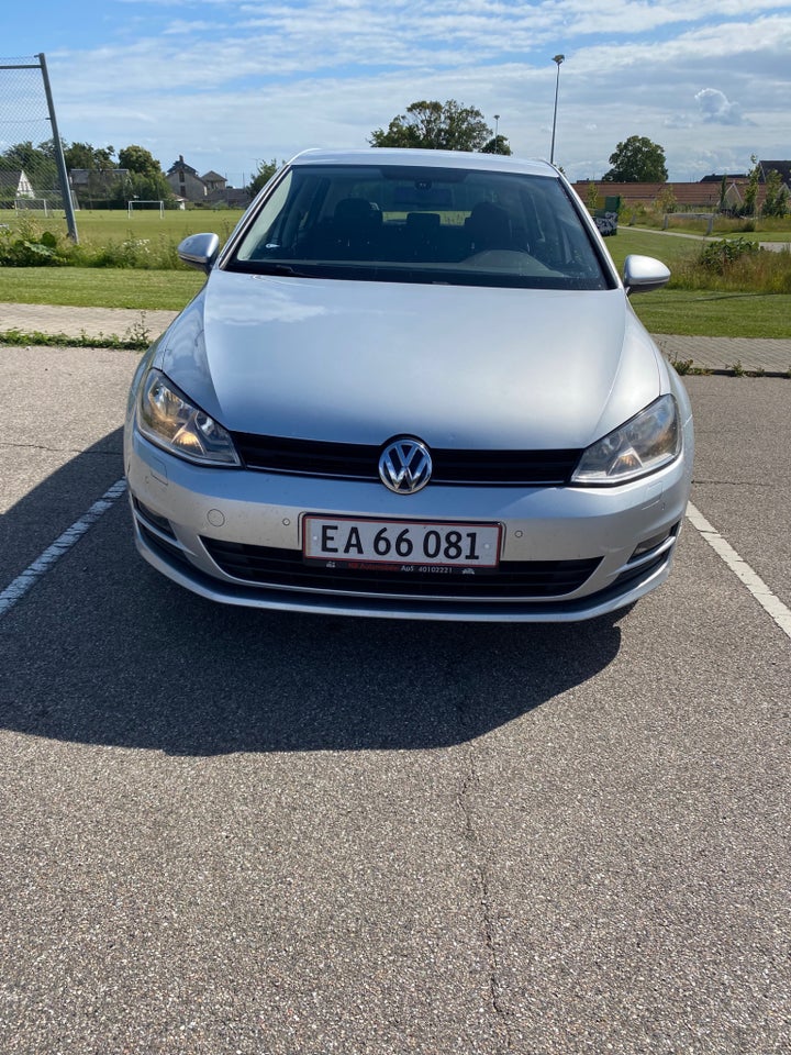 VW Golf VII 1,4 TSi 122 Comfortline BMT 5d