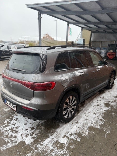Mercedes EQB250+ AMG Line Advance Plus 5d