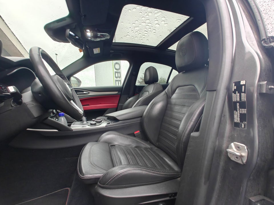 Alfa Romeo Stelvio 2,2 JTD 210 Super aut. Q4 5d