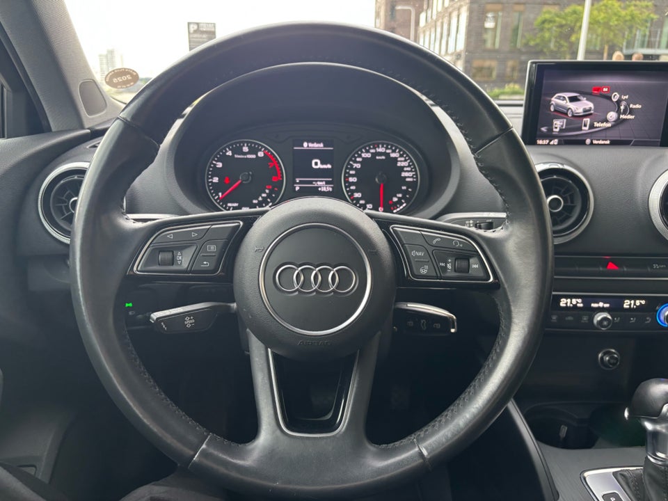 Audi A3 40 TFSi Sport Limited Sportback S-tr. 5d