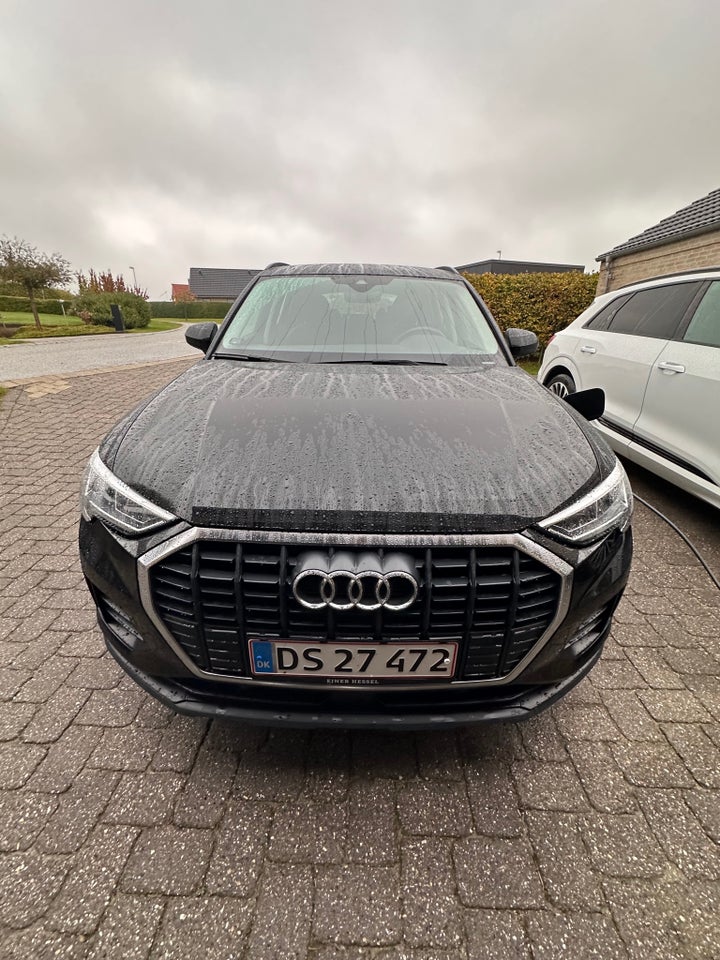 Audi Q3 45 TFSi e Attitude+ S-tr. 5d