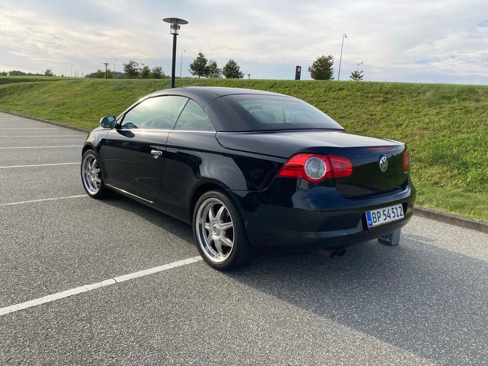 VW Eos 2,0 TFSi 2d