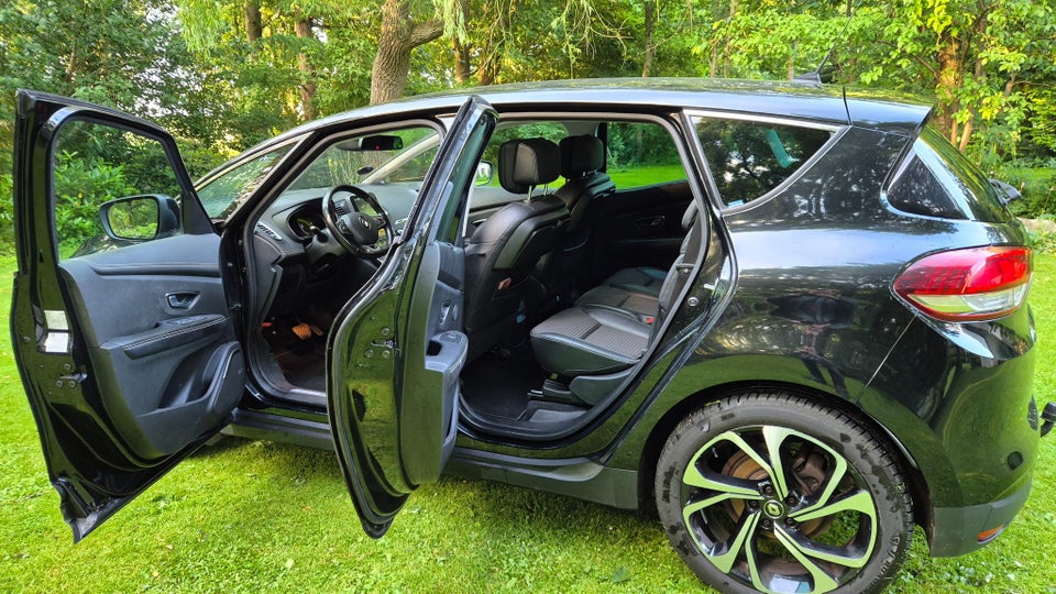 Renault Scenic IV 1,5 dCi 110 Bose Edition EDC 5d