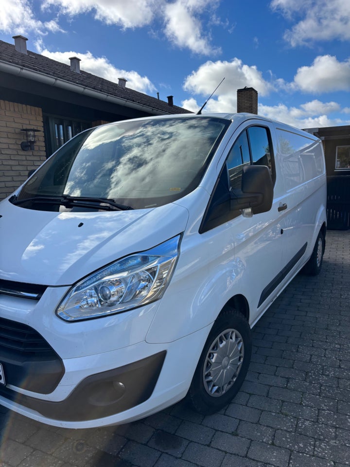 Ford Transit 310 L2 Van 2,2 TDCi 125 Trend H3 FWD