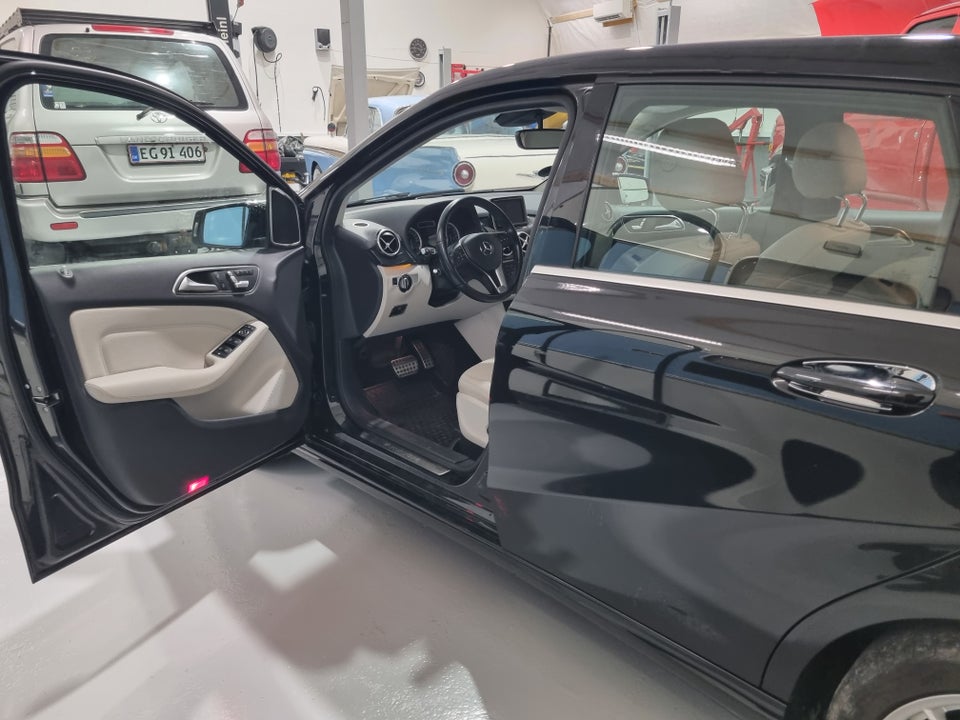 Mercedes B250 2,0 aut. 5d