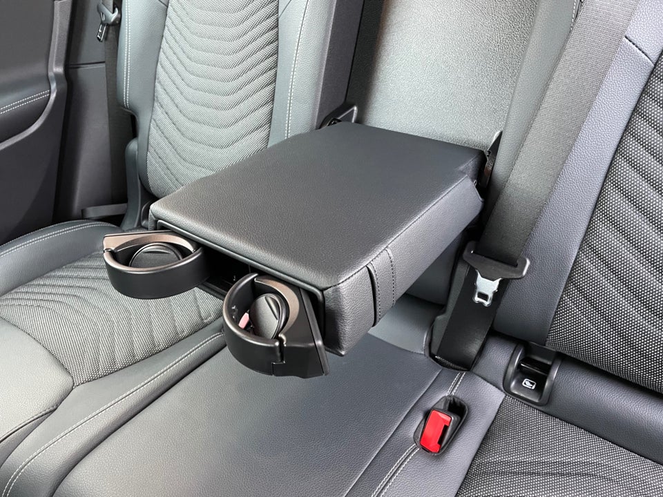 Mercedes EQA250 Progressive 5d