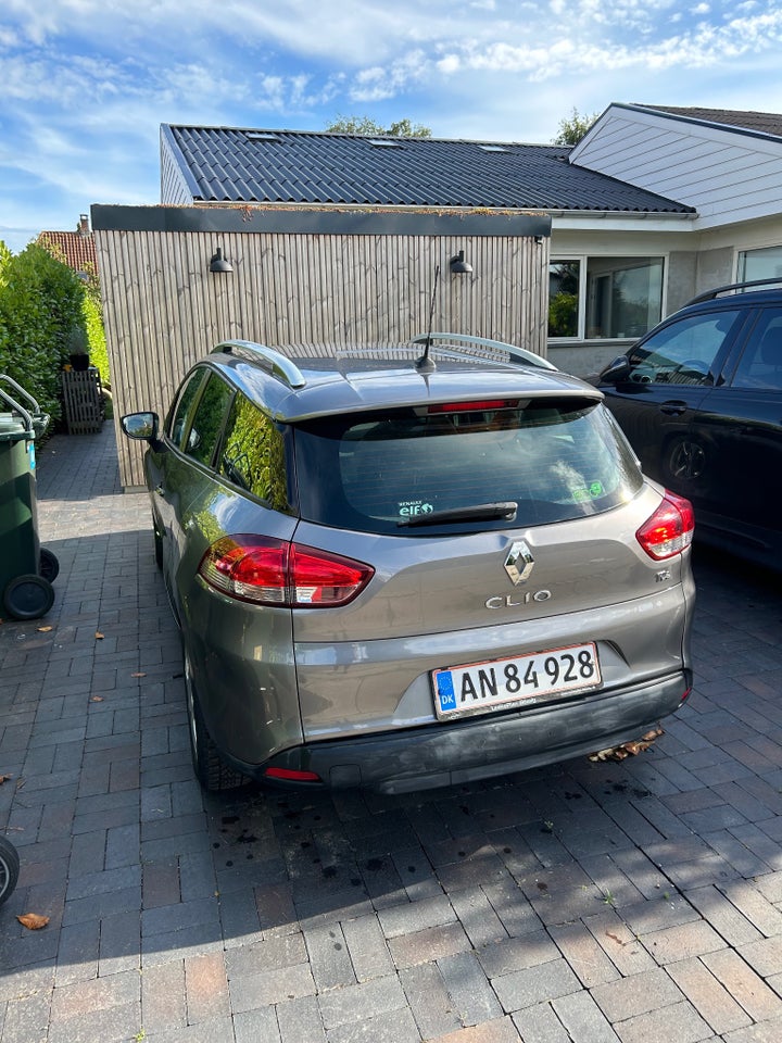 Renault Clio IV 0,9 TCe 90 Expression Sport Tourer 5d