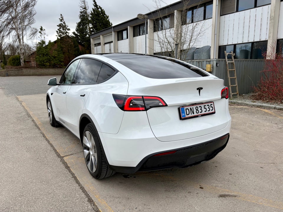 Tesla Model Y Long Range AWD 5d