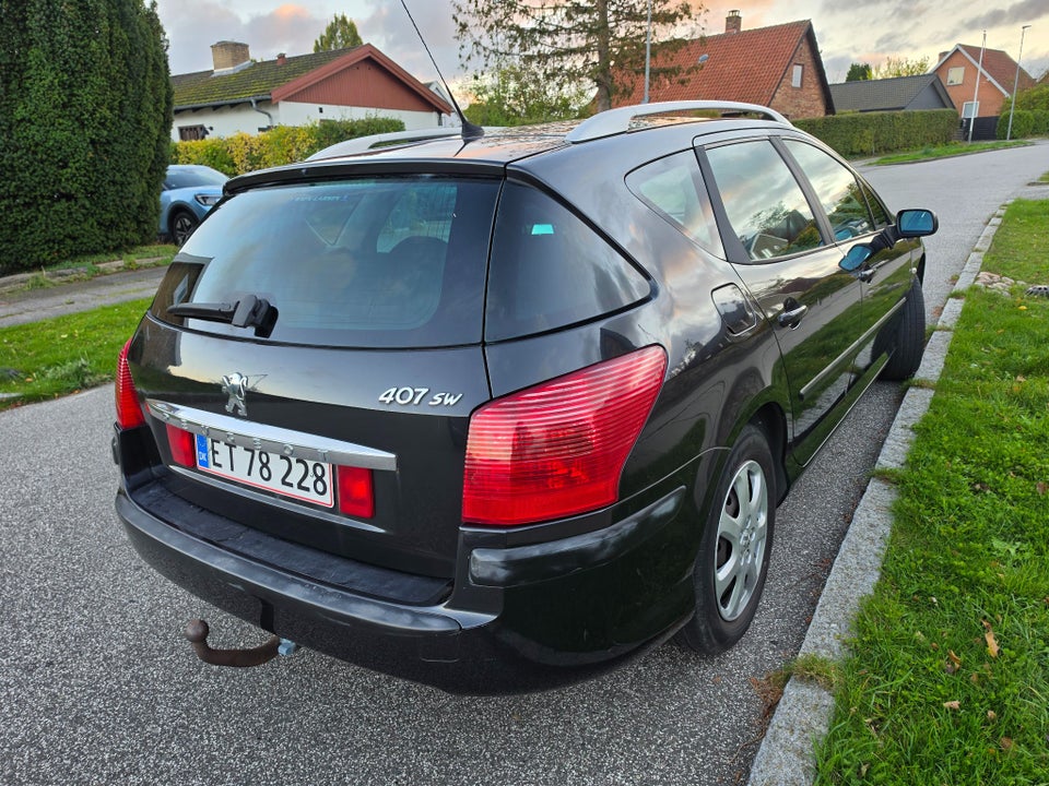 Peugeot 407 2,0 SR stc. 5d
