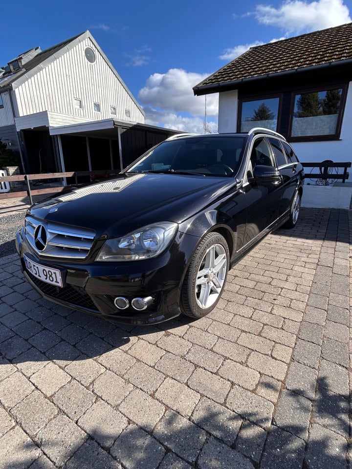 Mercedes C200 2,2 CDi AMG Line stc. 5d