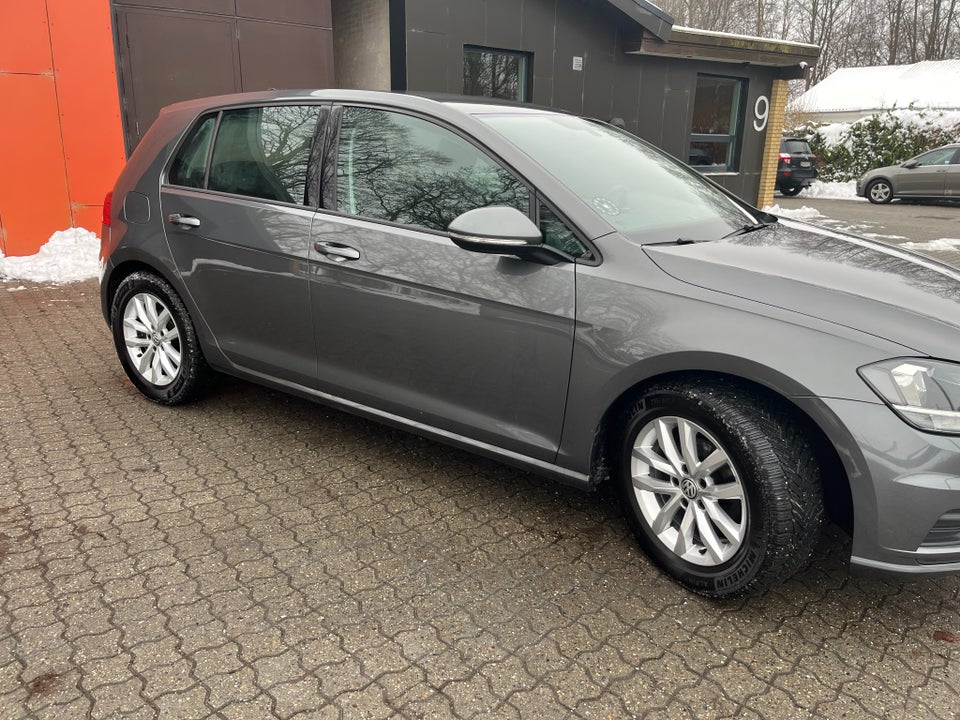 VW Golf VII 1,0 TSi 85 Trendline 5d