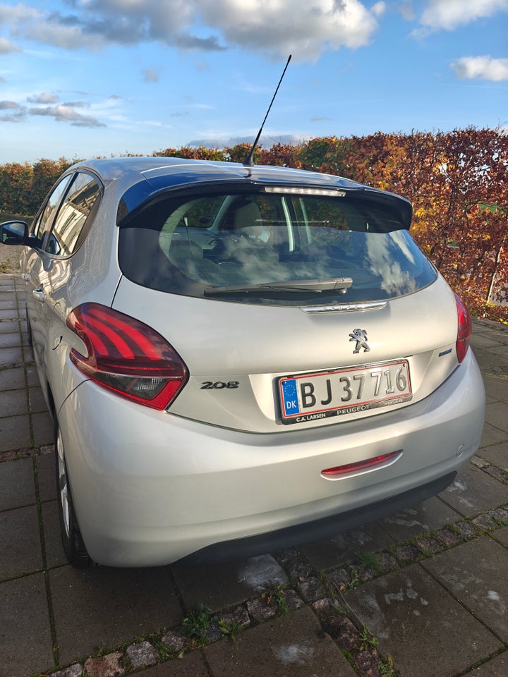 Peugeot 208 1,6 BlueHDi 100 Active 5d