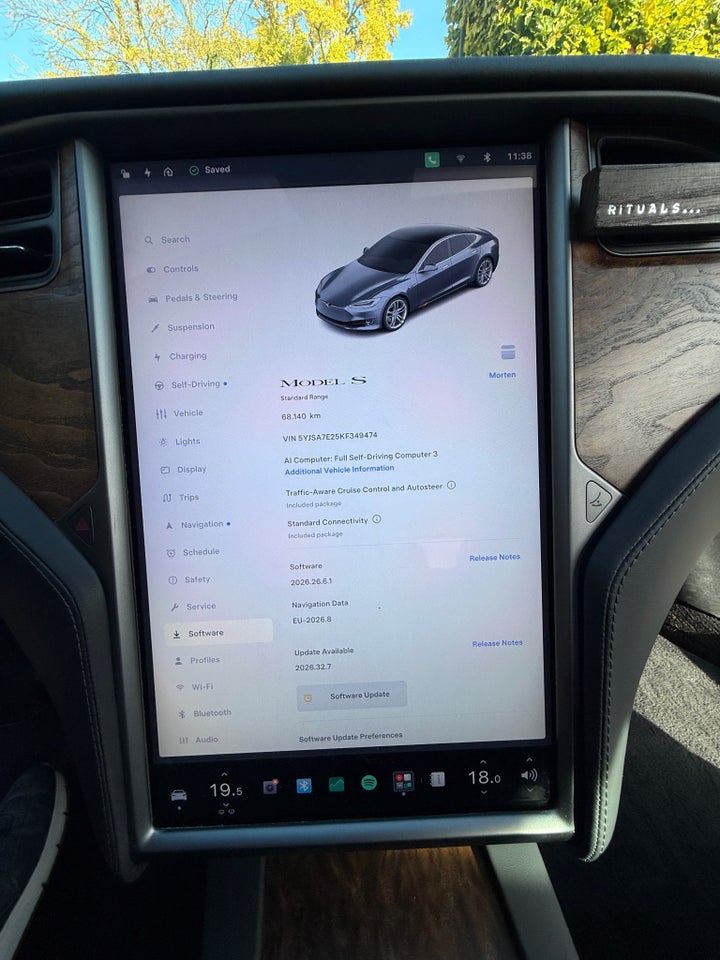 Tesla Model S Standard Range AWD 5d