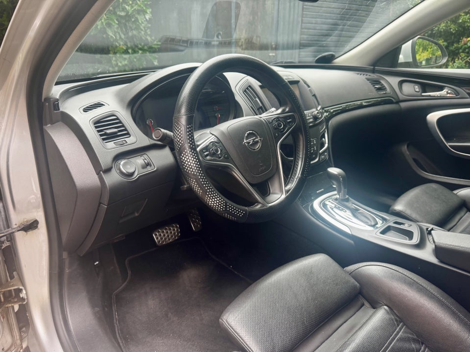 Opel Insignia 2,0 CDTi 170 Cosmo Country Tourer aut. 4x4 5d