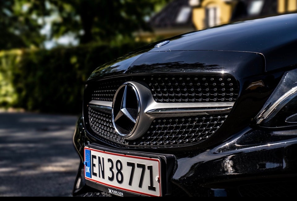Mercedes C200 2,0 AMG Line Coupé aut. 2d
