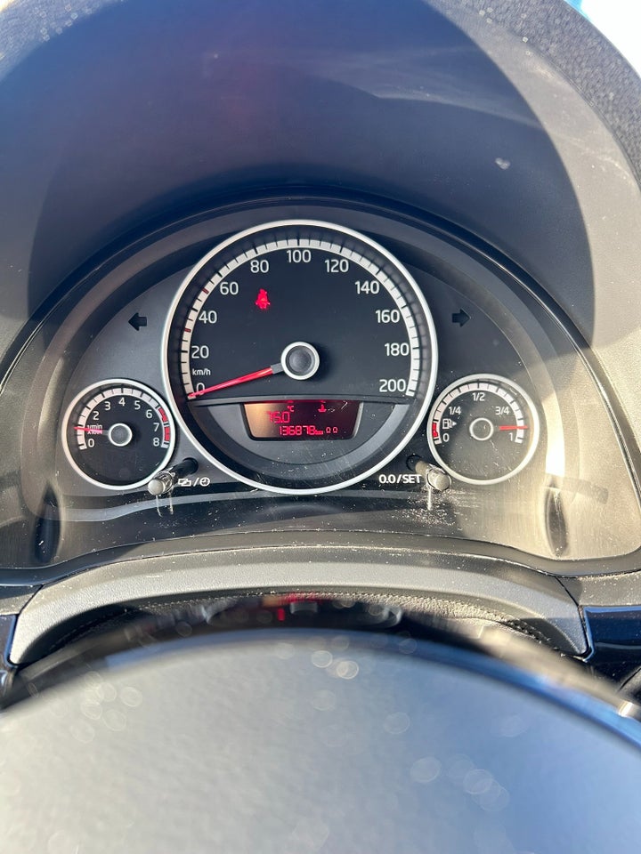 VW Up! 1,0 60 High Up! BMT 5d