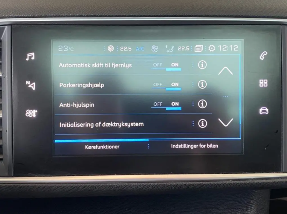 Peugeot 308 1,2 e-THP 130 Selection Sky SW 5d